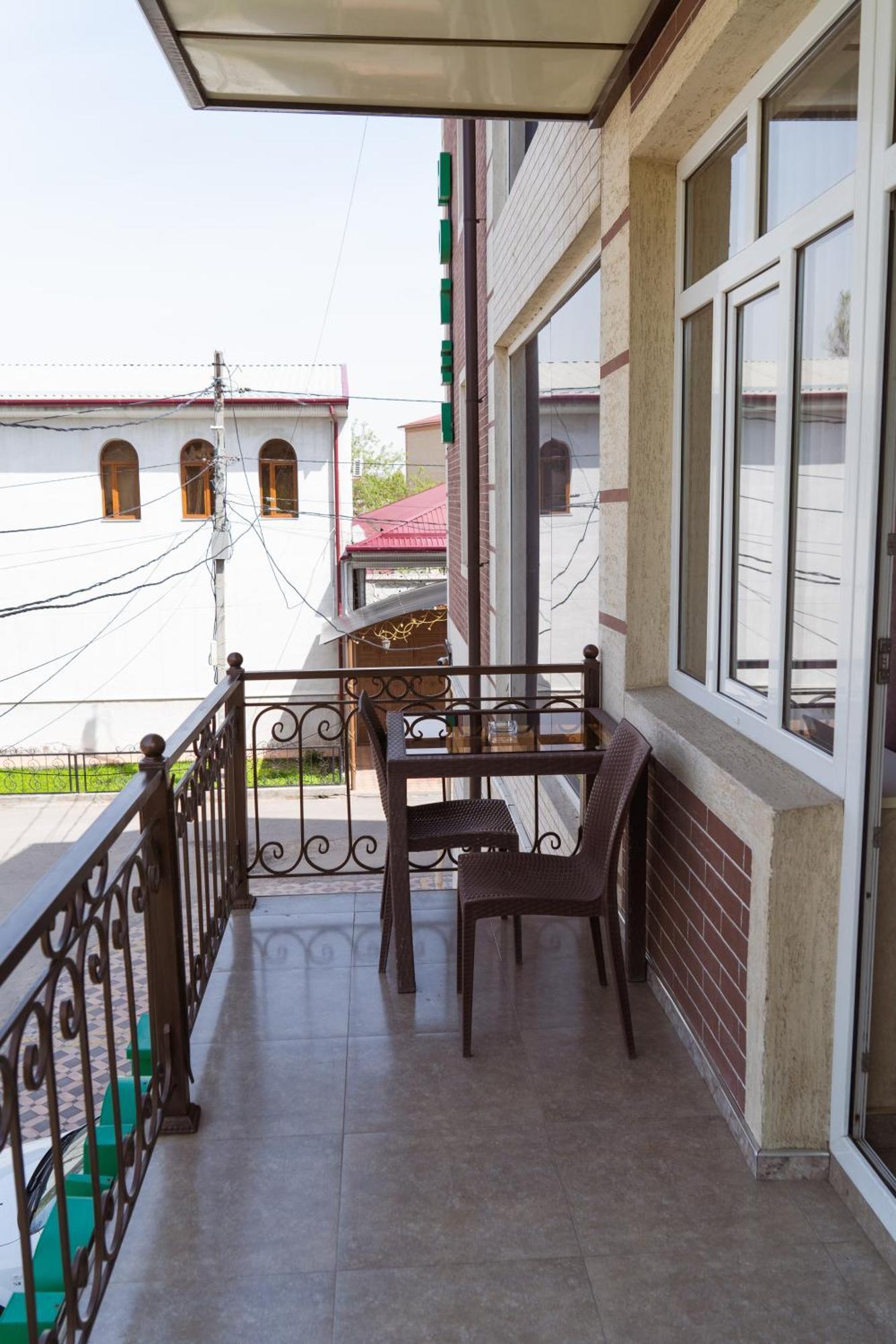 Tourist Inn Hotel Tashkent Exterior photo