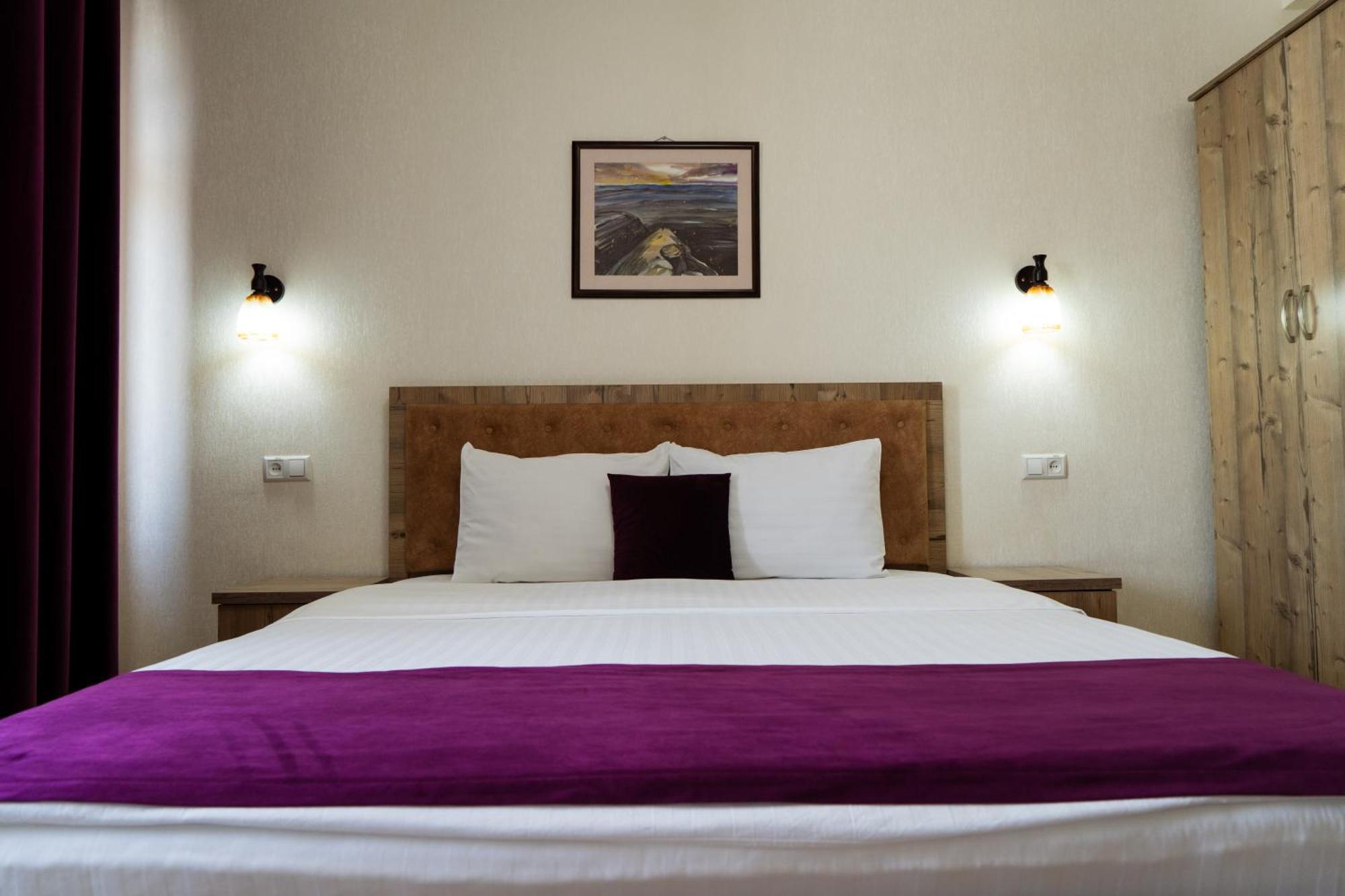 Tourist Inn Hotel Tashkent Exterior photo