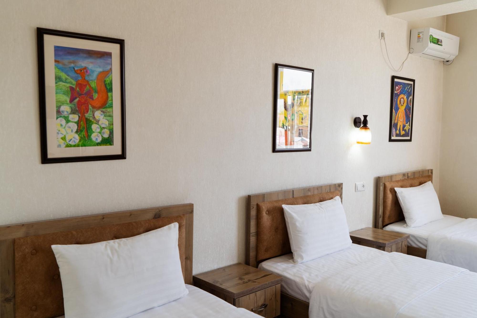 Tourist Inn Hotel Tashkent Exterior photo